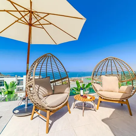 Casa Roque Del Mar Private With Heated Saltwater Pool, Jacuzzi & Ocean Views Villa Costa Adeje (Tenerife)